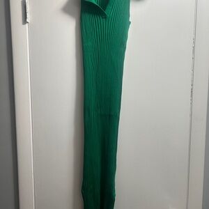 Elegant Green Sleeveless Dress